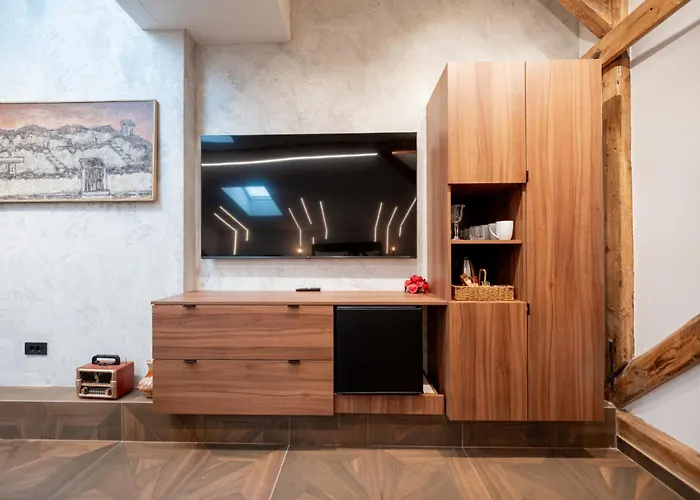 Stella Di Notte Center