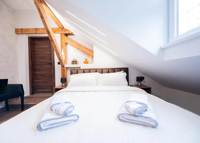 Stella Di Notte Center