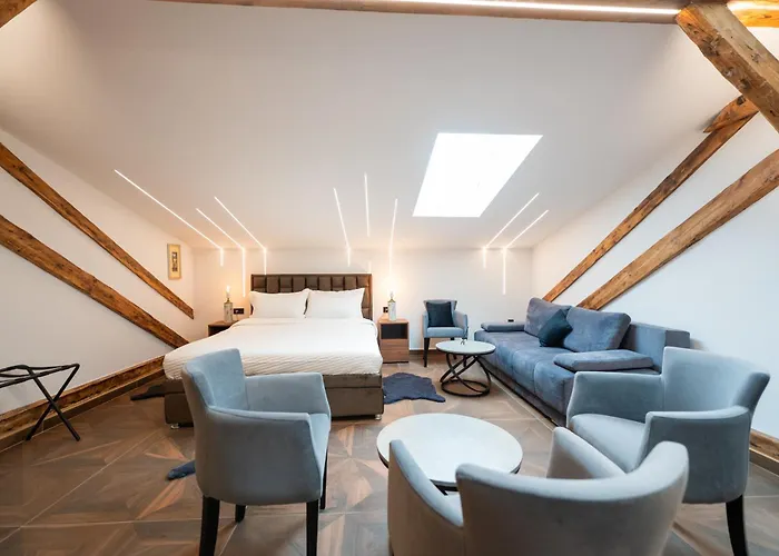 Stella Di Notte Center