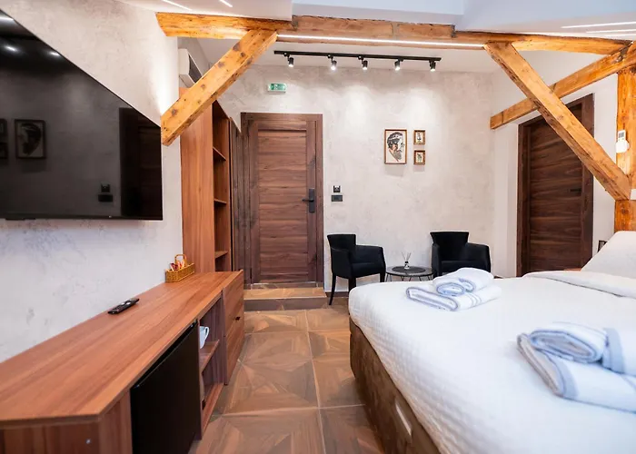 Stella Di Notte Center