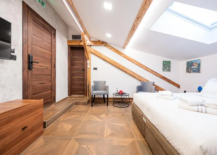 Stella Di Notte Center